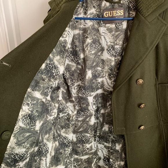 Coat - Picture 7 of 9